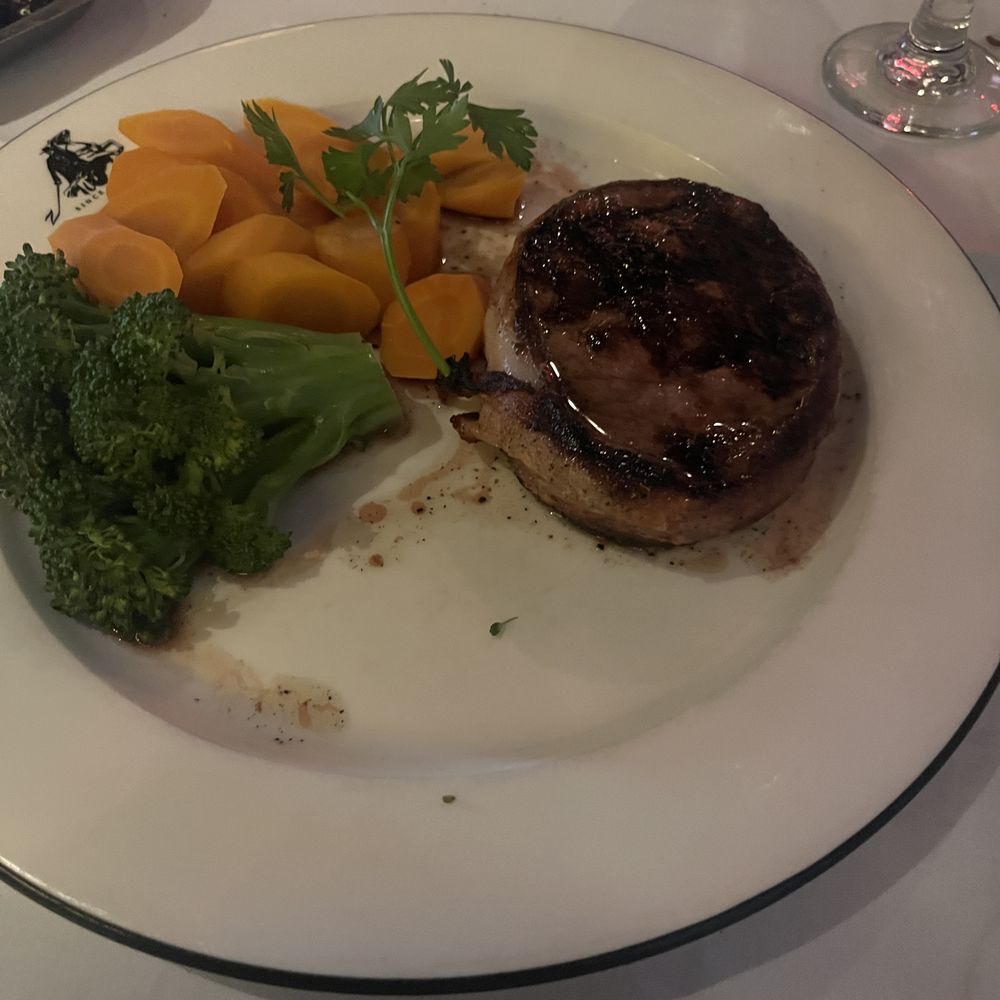Zorro's Steakhouse - Filet Mignon - Seafood Near Me - Mississauga, Ontario Zorro's Steakhouse - Filet Mignon - Seafood Near Me - Mississauga, Ontario