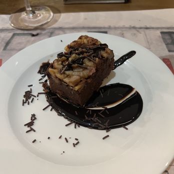 3 Focs - Brownie with Walnuts - Brasseries Near Me - Barcelona, B