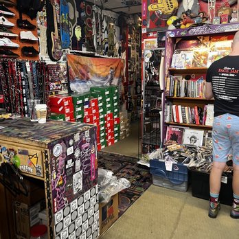 Raunch Records - Vinyl Records Near Me - Salt Lake City, Utah Raunch Records - Vinyl Records Near Me - Salt Lake City, Utah