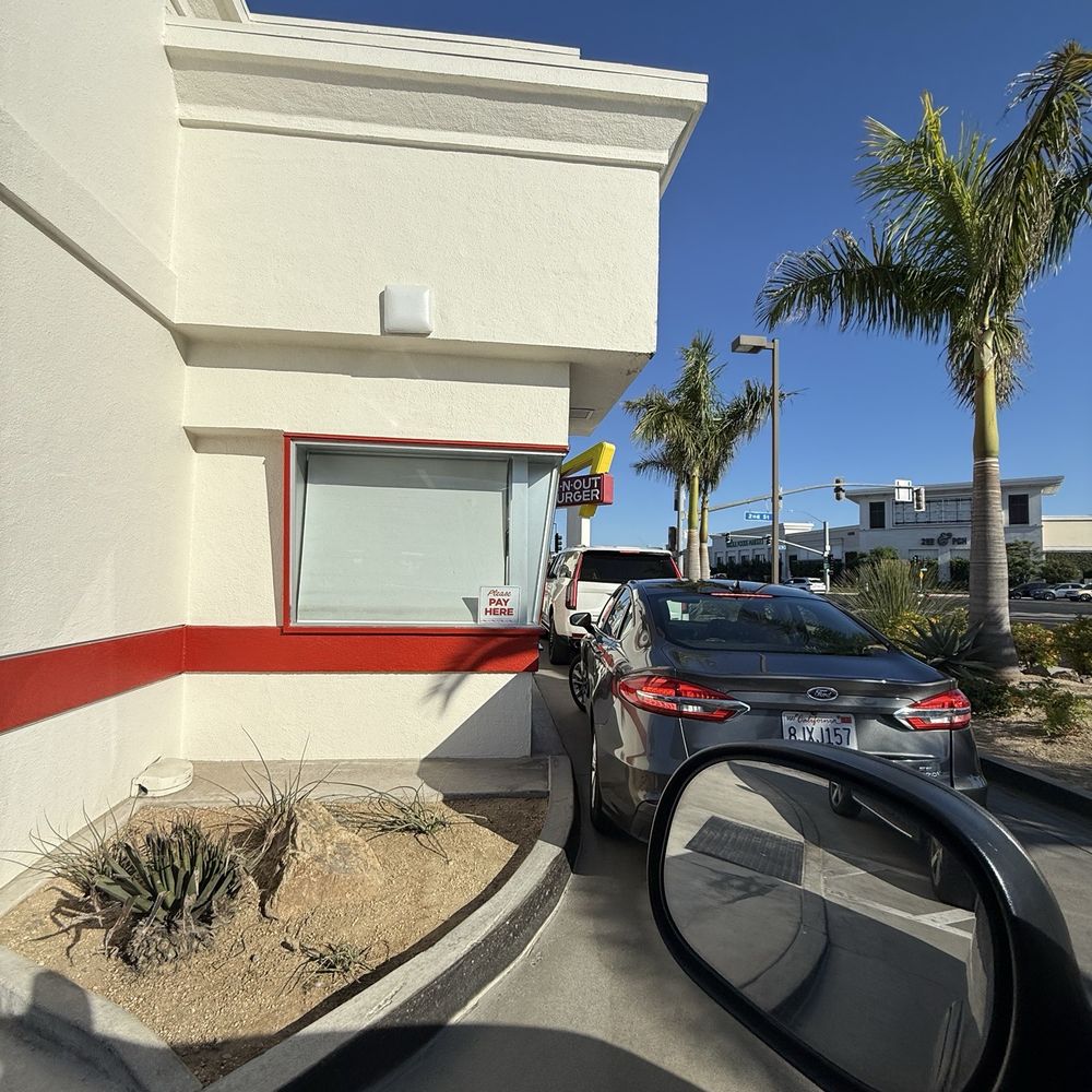 In-N-Out Burger - Drive through - Burgers Near Me - Long Beach, California In-N-Out Burger - Drive through - Burgers Near Me - Long Beach, California