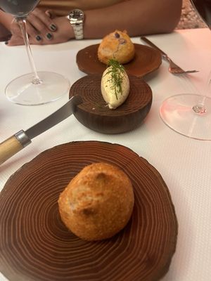 Burgundy by Matthieu by null