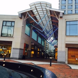 Shops at Wisconsin Place - Light's