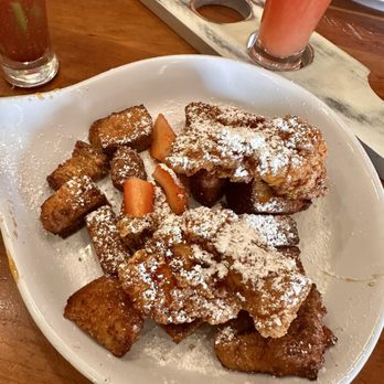 Ruby Slipper Central Business District - Breakfast & Brunch Near Me - New Orleans, Louisiana Ruby Slipper Central Business District - Breakfast & Brunch Near Me - New Orleans, Louisiana