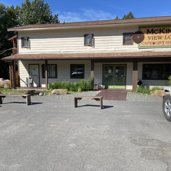 Mary's McKinley View Lodge - Vacation Rentals Near Me - Trapper Creek, Alaska