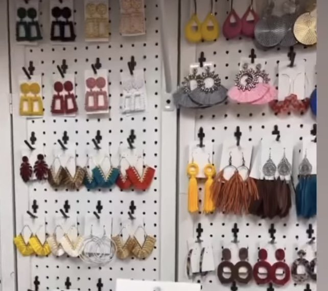 SOUTHERN OUTLET BOUTIQUE 3867 Plaza Tower Dr, Baton Rouge, LA Yelp