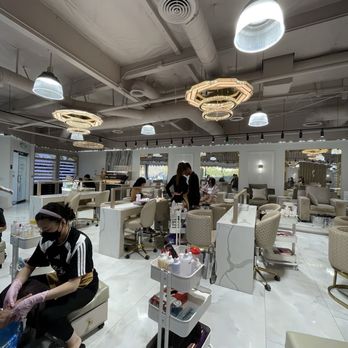 Del Amo Nails - Nail Salons Near Me - Torrance, California