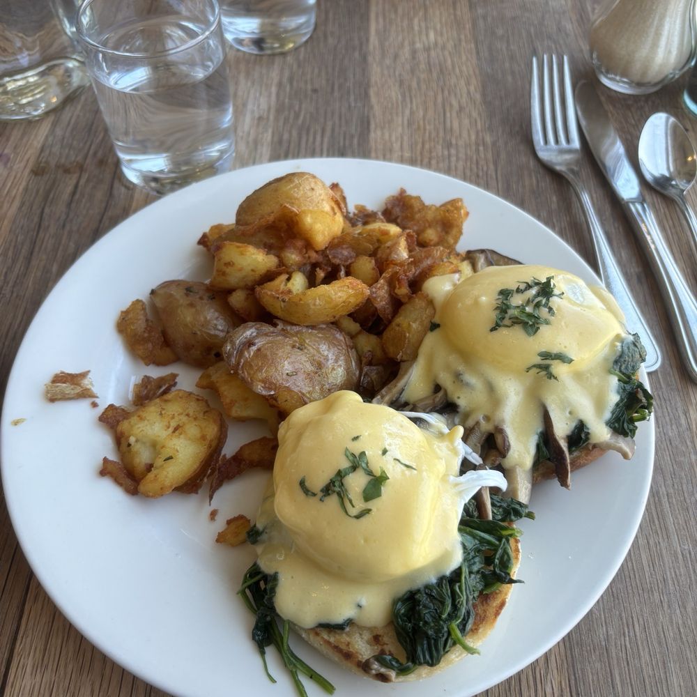 Plow - Eggs Benedict - Breakfast & Brunch Near Me - San Francisco, California Plow - Eggs Benedict - Breakfast & Brunch Near Me - San Francisco, California