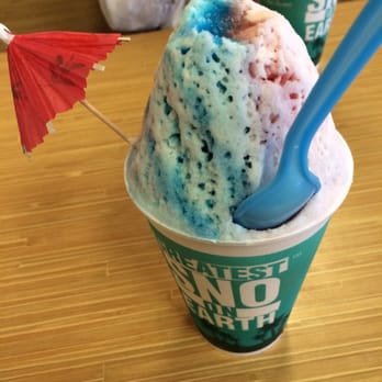 Bahama Buck's - Red raspberry and blueberry with creme! - Shaved Ice Near Me - San Antonio, Texas Bahama Buck's - Red raspberry and blueberry with creme! - Shaved Ice Near Me - San Antonio, Texas