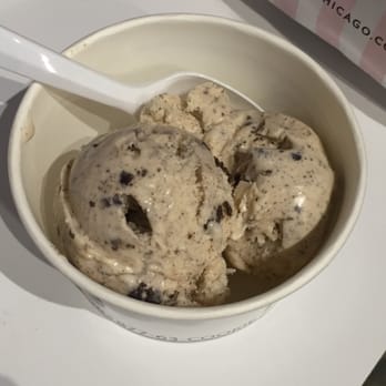 Insomnia Cookies - Small ice cream (cookies & cream) - $4 - Desserts Near Me - Chicago, Illinois