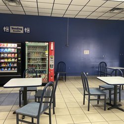 Masala Tandoor - Indo American Cuisine - Seating area