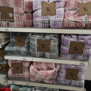 QD - QD Anglia Square - Discount Store Near Me - Norwich, NFK