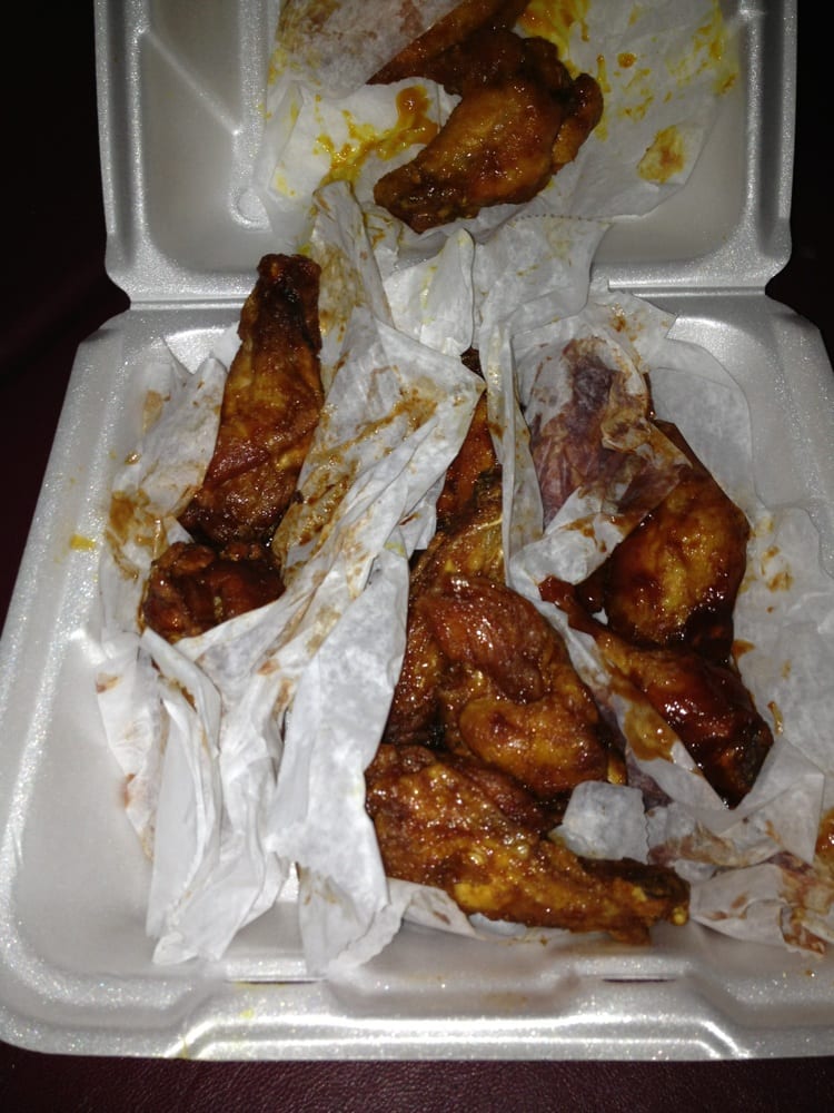 BOARDWALK TAVERN Updated September 2024 8651 Wattsburg Rd, Erie