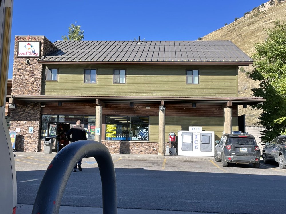 LOAF N JUG Updated October 2024 10 Reviews 397 W Broadway Ave