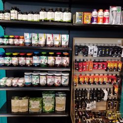 Island Smoke - Kratom and vape accessories