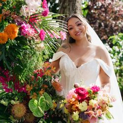 Cameo Bridal Salon & Boutique
