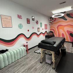 Good Daze Waxing - Treatment room