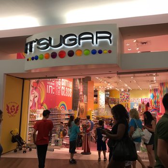IT'SUGAR - Entrance from inside the mall - Candy Stores Near Me - Atlantic City, New Jersey
