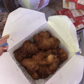 Dragon House - Orange Chicken - Chinese Near Me - Moreno Valley, California