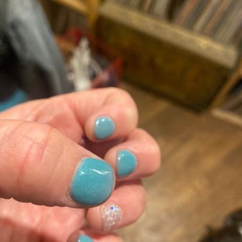 Niky's Nails Too - Nail Salons Near Me - Los Angeles, California