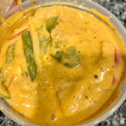 Little Thai Kitchen - Lunch Thai Red Curry tofu