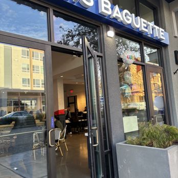 Paris Baguette - front of the store - Bakeries Near Me - Hayward, California