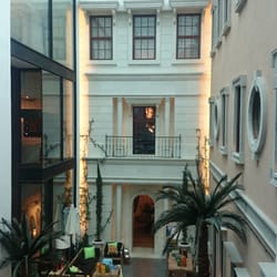 Casa Palacio - Diferentes arquitecturas con artículos y decoraciones propias de cada estilo.