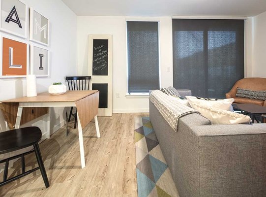 AMLI Wallingford by null