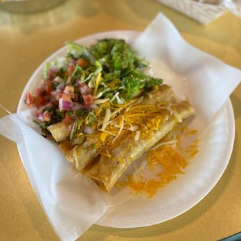 Taco Nacion - Shredded beef Taquitos w/ Guacamole - Tacos Near Me - Ontario, California Taco Nacion - Shredded beef Taquitos w/ Guacamole - Tacos Near Me - Ontario, California