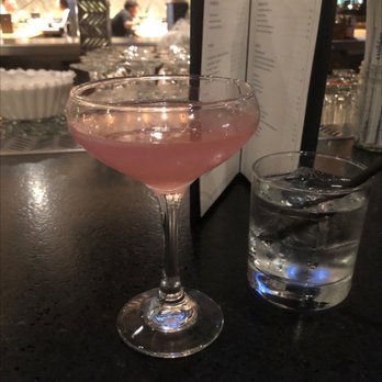 Earls Kitchen + Bar - Great drinks (Tokyo Cosmos)! - New American Near Me - Somerville, Massachusetts