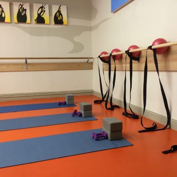 Barre TriBeCa - Barre Classes Near Me - New York, New York Barre TriBeCa - Barre Classes Near Me - New York, New York