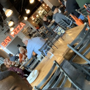 Giordano's - Pizza Near Me - Denver, Colorado