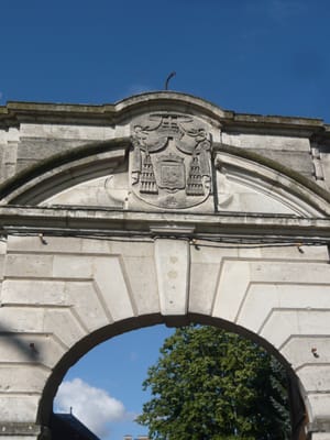 Modern Art Museum by null