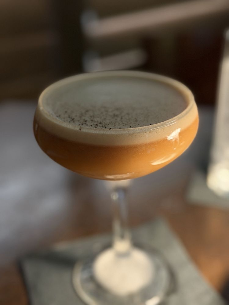 Chartreuse Craft Cocktail Lounge Image