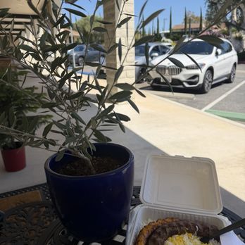 Lava Kitchen - Mediterranean Near Me - Westlake Village, California