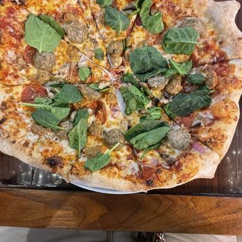 Chinkapin Brewing - delicious Pizza - Brewpubs Near Me - Georgetown, Kentucky