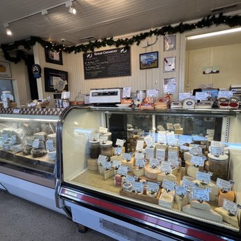 Rogue Creamery - Cheese Shops Near Me - Central Point, Oregon Rogue Creamery - Cheese Shops Near Me - Central Point, Oregon