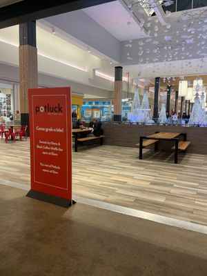 Rosedale Center by null