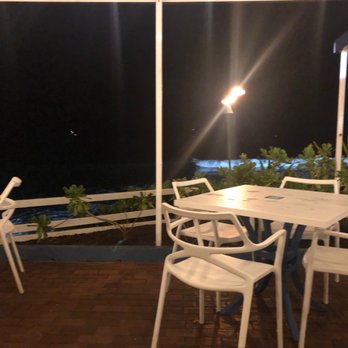 Kai Eats + Drinks - Seating area - end of the night - Tacos Near Me - Kailua-Kona, Hawaii