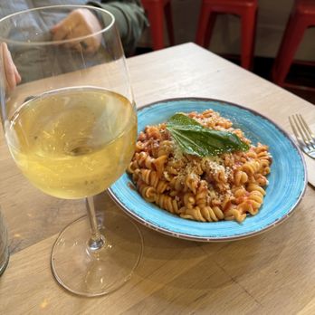 Pasta Casalinga - Pomodoro and white wine - Italian Near Me - Seattle, Washington