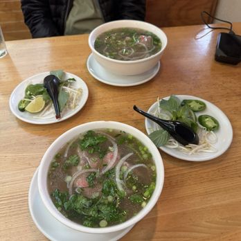 Kettles Vietnamese Bistro - Rare Steak Pho - Vietnamese Near Me - Santa Rosa, California Kettles Vietnamese Bistro - Rare Steak Pho - Vietnamese Near Me - Santa Rosa, California