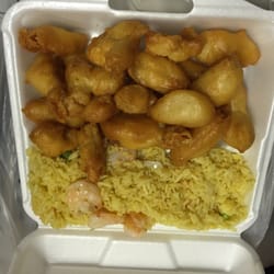 China Garden Chinese Restaurant - Sweet n'sour chicken
