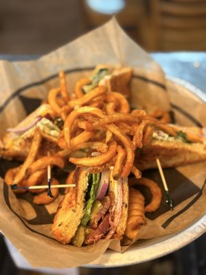 Jamie's Cafe by null