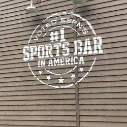 Walk-On's Sports Bistreaux - Covington Restaurant