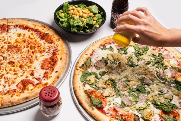 Mark Twain's Pizza Landing by null