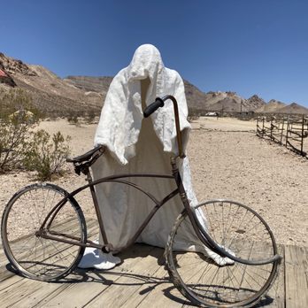 The Goldwell Open Air Museum - Walking Tours Near Me - Beatty, Nevada
