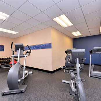 Hampton Inn Evanston - Health club fitness center gym - Hotels Near Me - Evanston, Wyoming Hampton Inn Evanston - Health club fitness center gym - Hotels Near Me - Evanston, Wyoming