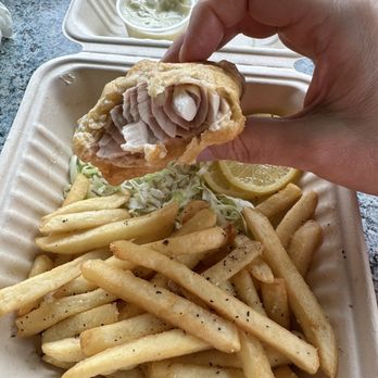 Nico's Pier 38 - Fried Fish And Chips - Seafood Near Me - Honolulu, Hawaii