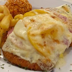 Adriatik - Cordon bleu pork with peaches