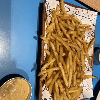 8 Cuts Burger Blends - Fries shareable - Burgers Near Me - Pasay, NCR