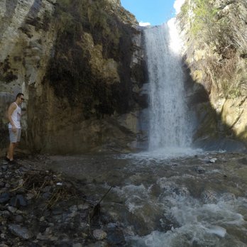 Trail Canyon Falls - Huge waterfall - Hiking Near Me - Tujunga, California Trail Canyon Falls - Huge waterfall - Hiking Near Me - Tujunga, California